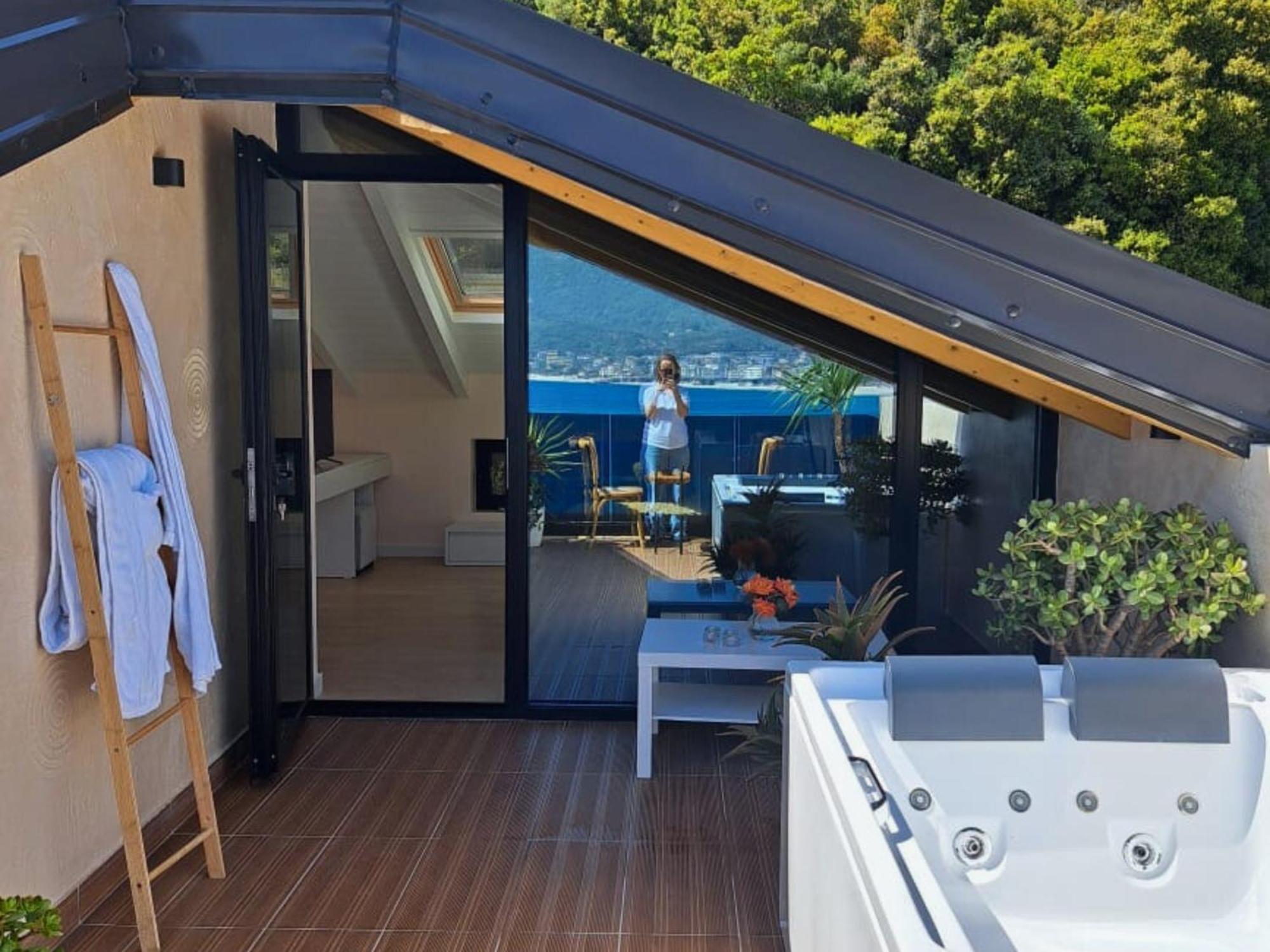 Rea Boutique Hotel Himare Exterior foto